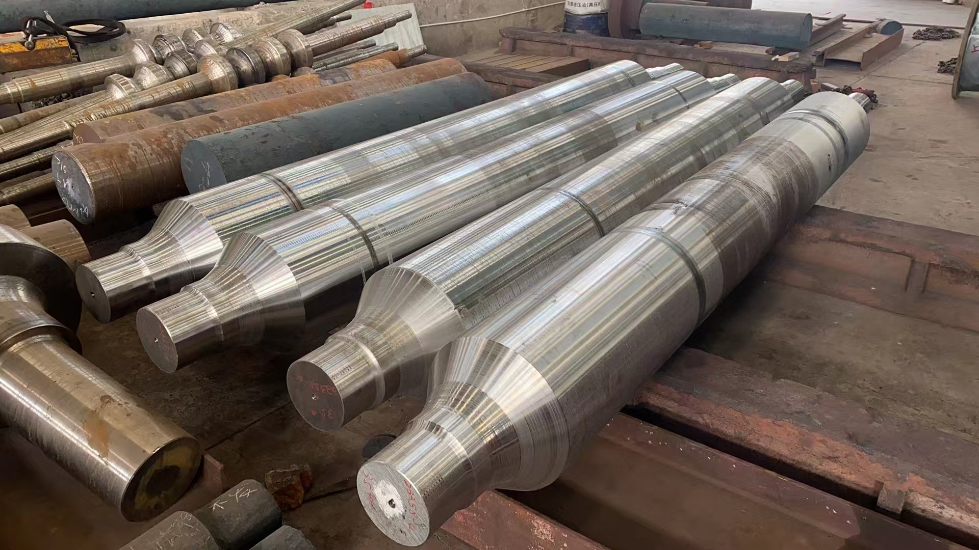 三重工艺淬炼硬核锻造！百莱恩特钢锻件：台阶轴 / 偏心轴 / 筒件铸就工业强芯